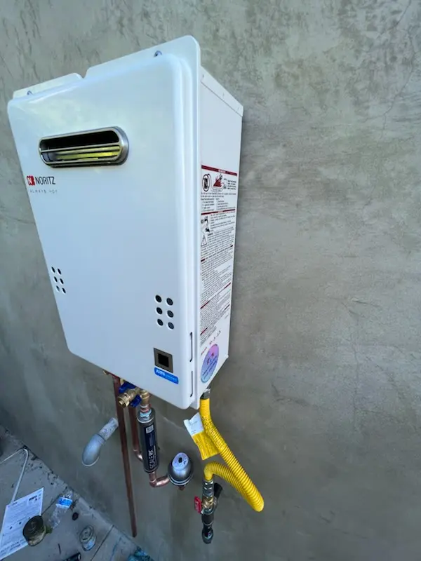 Tankless water heater installation for Harvey Park South homes